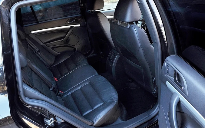 Skoda Octavia cena 34900 przebieg: 154000, rok produkcji 2010 z Radom małe 436